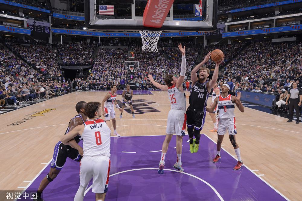 有钱并不等 有钱并不等