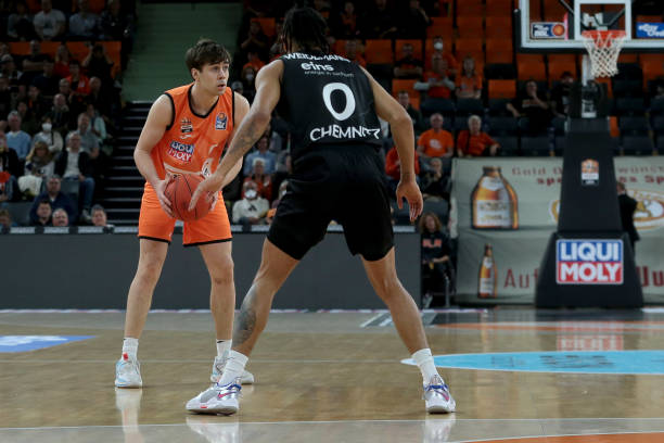 中人民的精 中人民的精