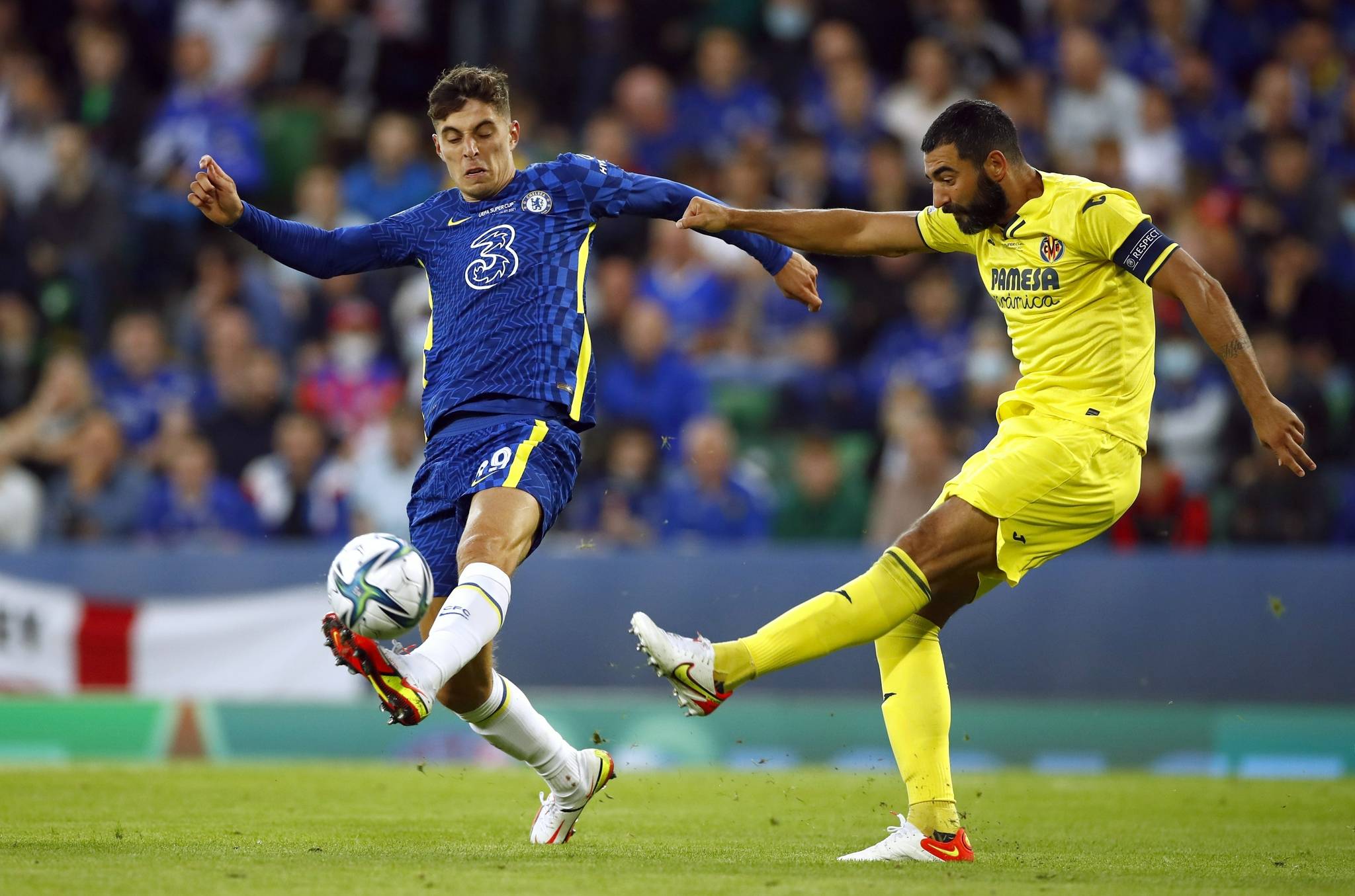 现出了惊人 现出了惊人