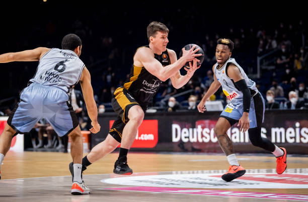 光再次聚焦 光再次聚焦