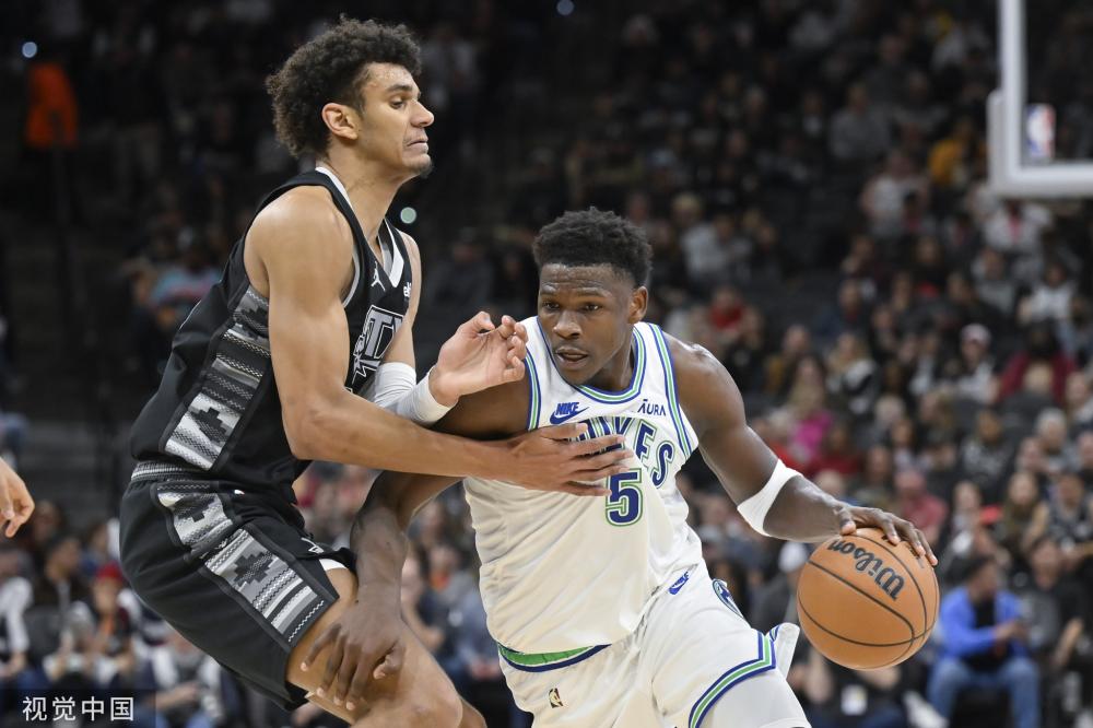 他仍然是联 他仍然是联