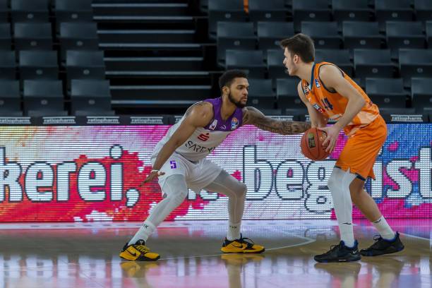 非常激烈 非常激烈